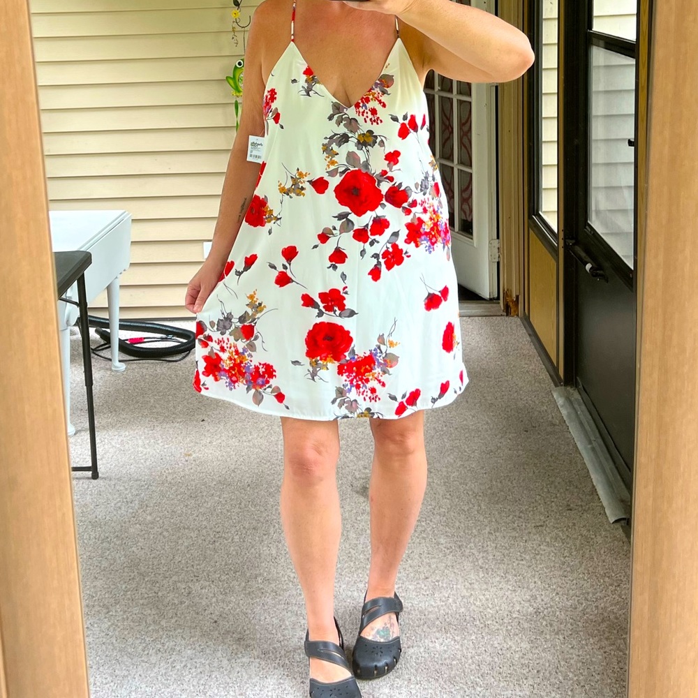 Printed summery dress! 🌹1X Charlotte Russe